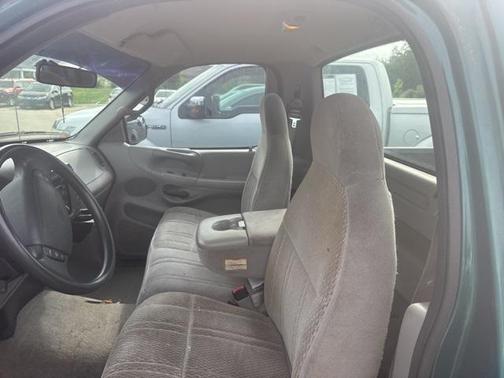 1997 Ford F-150 XL