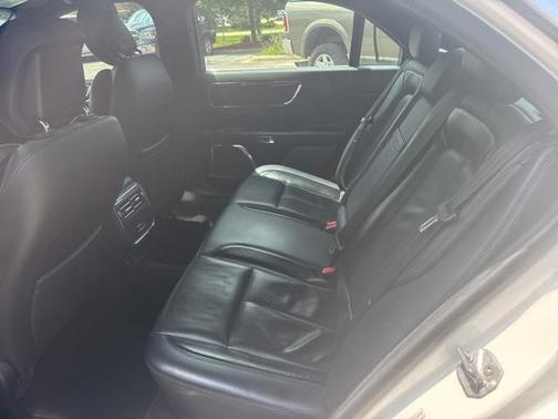 2018 Lincoln Continental Select