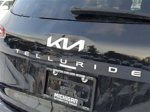 2023 Kia Telluride LX