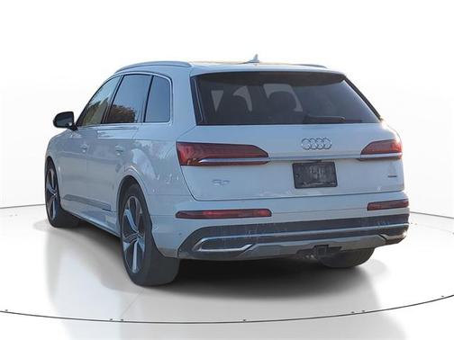 2020 Audi Q7 55 Prestige
