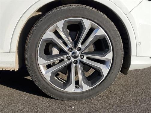 2020 Audi Q7 55 Prestige