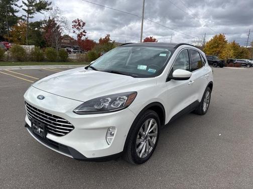 2021 Ford Escape Titanium