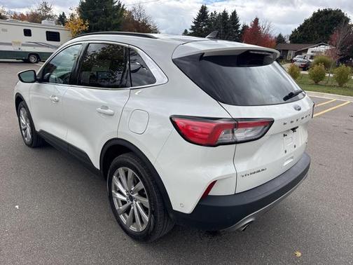 2021 Ford Escape Titanium