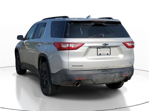 2020 Chevrolet Traverse LT Cloth