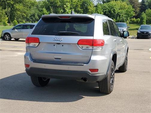 2019 Jeep Grand Cherokee Laredo