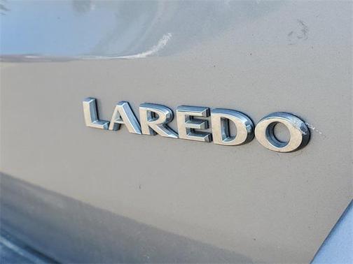 2019 Jeep Grand Cherokee Laredo