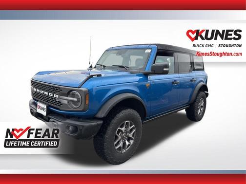 2023 Ford Bronco Badlands