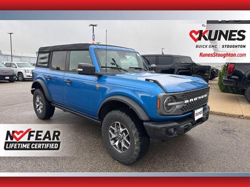 2023 Ford Bronco Badlands