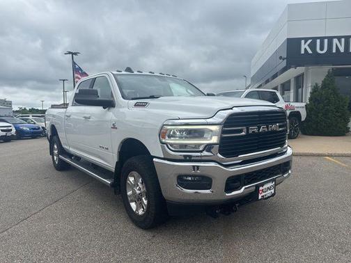 2019 RAM 2500 Big Horn Crew Cab 4x4 6'4' Box