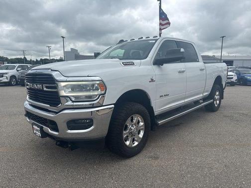 2019 RAM 2500 Big Horn Crew Cab 4x4 6'4' Box