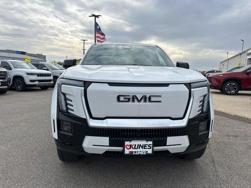 2025 GMC Sierra EV Max Range Denali