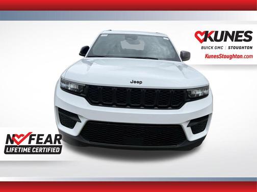 Bright White Clearcoat 2024 Jeep Grand Cherokee Altitude