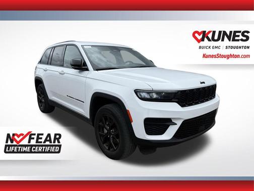 Bright White Clearcoat 2024 Jeep Grand Cherokee Altitude