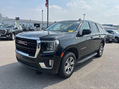 2023 GMC Yukon SLE