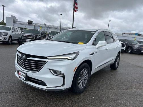 2022 Buick Enclave AWD Essence
