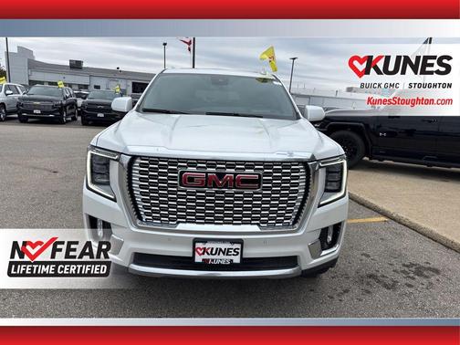 2023 GMC Yukon XL Denali
