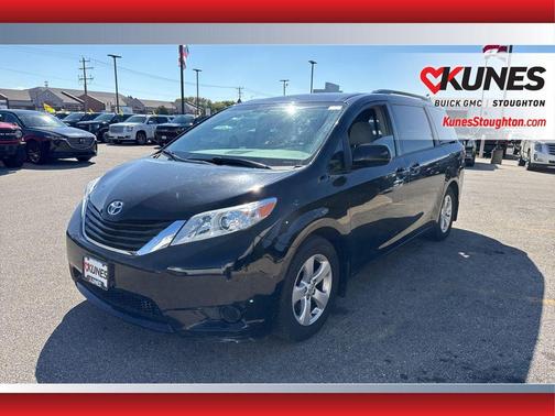 2016 Toyota Sienna SE