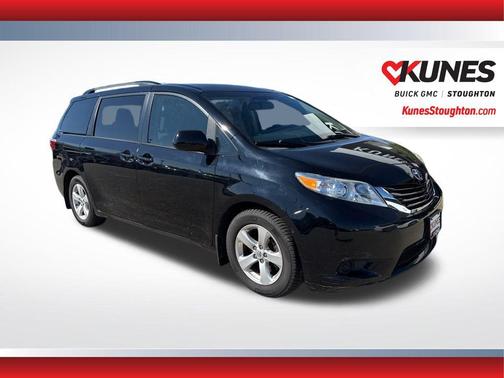 2016 Toyota Sienna SE