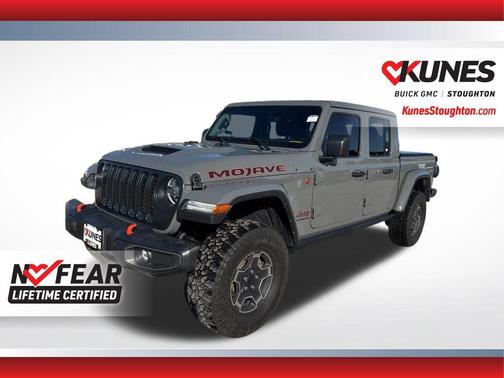 Sting-Gray Clearcoat 2022 Jeep Gladiator Mojave 4x4