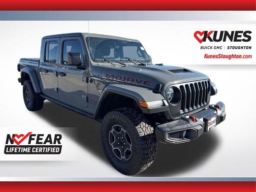 Sting-Gray Clearcoat 2022 Jeep Gladiator Mojave 4x4