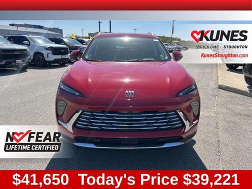 2025 Buick Envision Preferred AWD