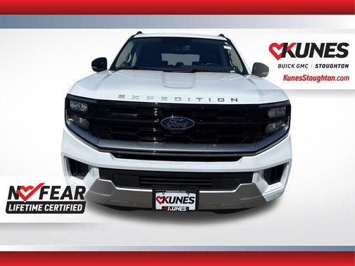 Oxford White 2025 Ford Expedition Max Platinum