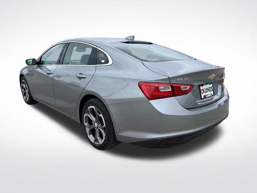 Sterling Gray Metallic 2023 Chevrolet Malibu LT