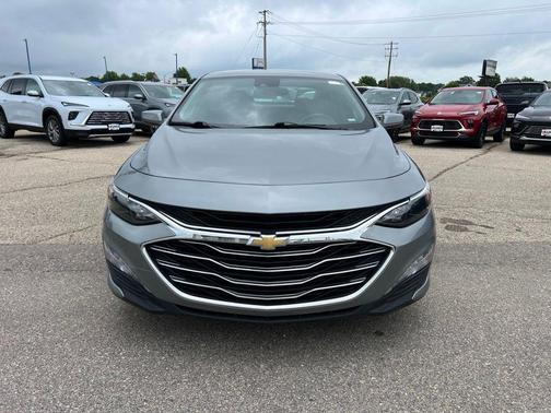 Sterling Gray Metallic 2023 Chevrolet Malibu LT
