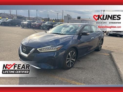 2023 Nissan Maxima SV Xtronic CVT