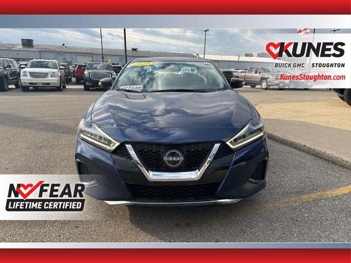 2023 Nissan Maxima SV Xtronic CVT