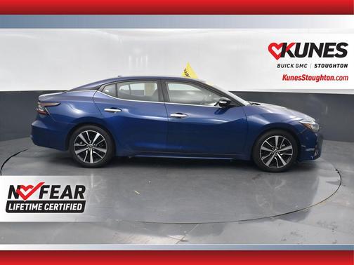 2023 Nissan Maxima SV Xtronic CVT