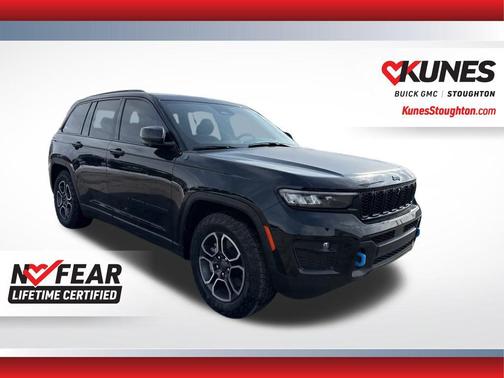 2023 Jeep Grand Cherokee 4xe Trailhawk
