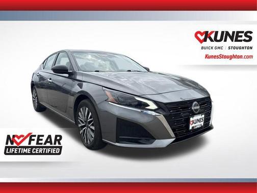 Gun Metallic 2025 Nissan Altima 2.5 SV