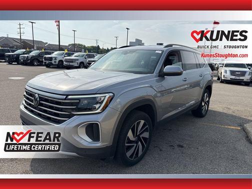 2024 Volkswagen Atlas 2.0T SE w/Technology 4MOTION