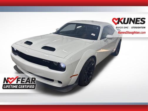 White Knuckle Clearcoat 2023 Dodge Challenger SRT Hellcat