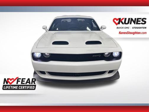 White Knuckle Clearcoat 2023 Dodge Challenger SRT Hellcat