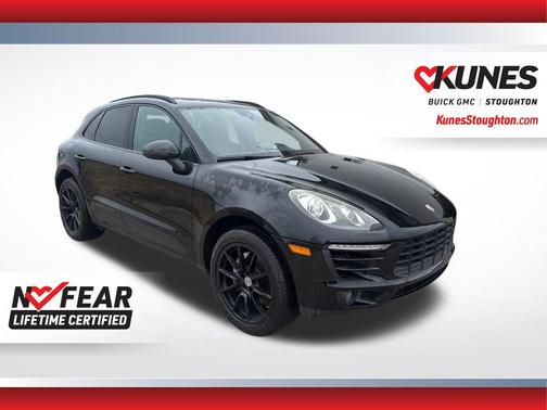 2017 Porsche Macan S