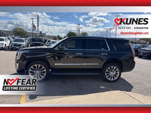 2020 Cadillac Escalade Luxury