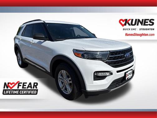 Oxford White 2020 Ford Explorer XLT