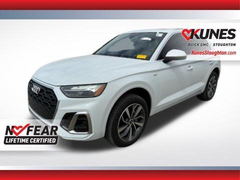 Glacier White Metallic 2023 Audi Q5 45 S line Premium
