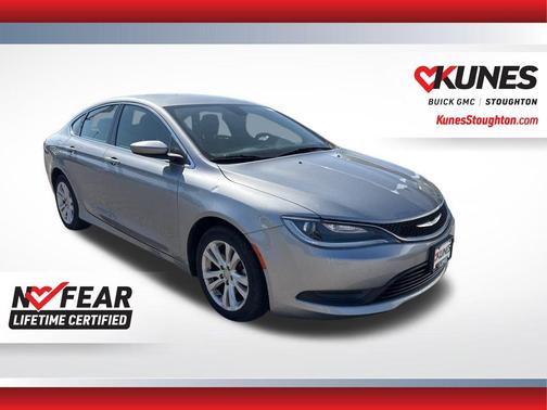 2016 Chrysler 200 LX