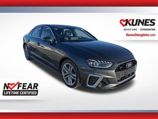 2024 Audi A4 45 S line Premium Plus