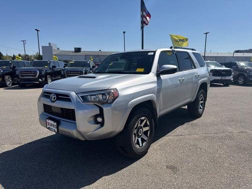 2024 Toyota 4Runner TRD Off Road