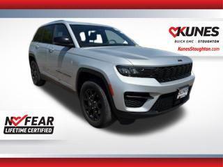 Silver Zynith 2024 Jeep Grand Cherokee Altitude