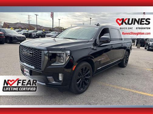 2023 GMC Yukon XL Denali Ultimate