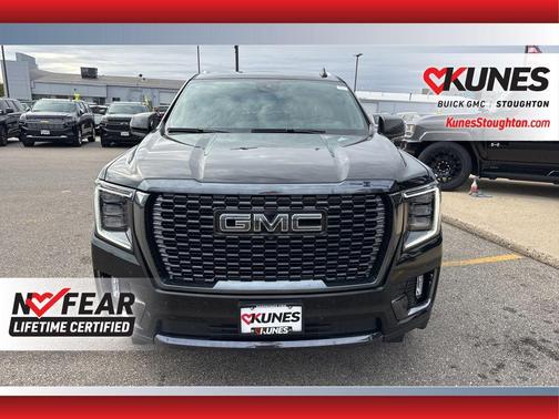 2023 GMC Yukon XL Denali Ultimate