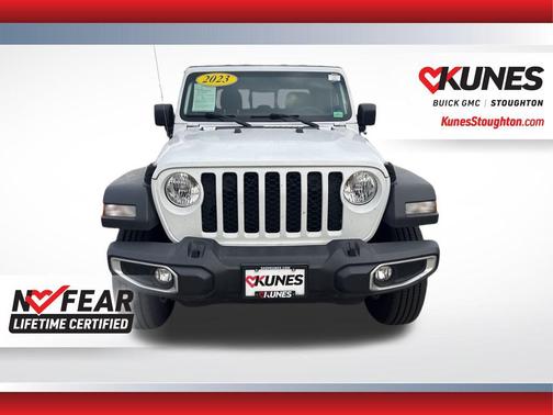 2023 Jeep Gladiator Sport S