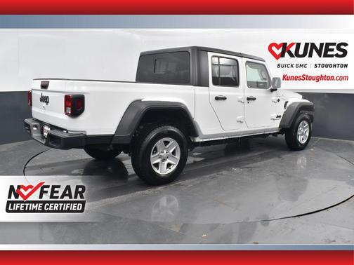 2023 Jeep Gladiator Sport S
