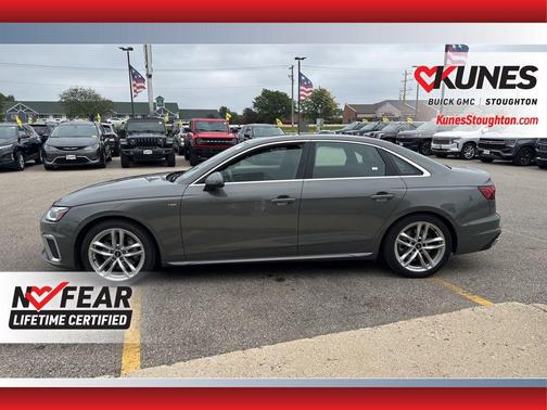 2023 Audi A4 45 S line Premium Plus