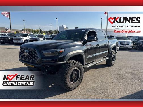2023 Toyota Tacoma TRD Off Road